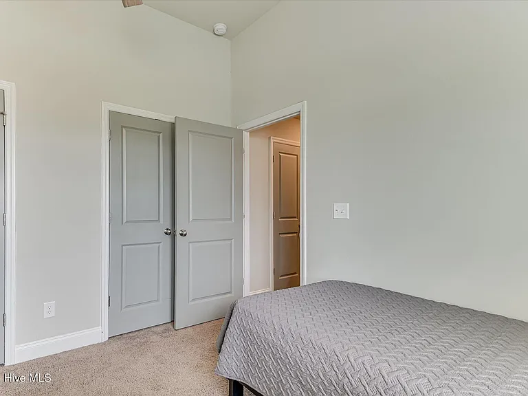 5055 Huntley Trl — Photo 30