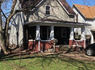 448 S Avenue B #B, Canton, IL 61520