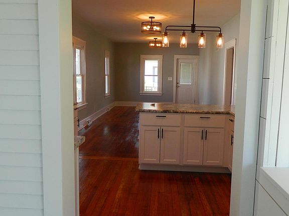 5th image of 1712 Avenue D
