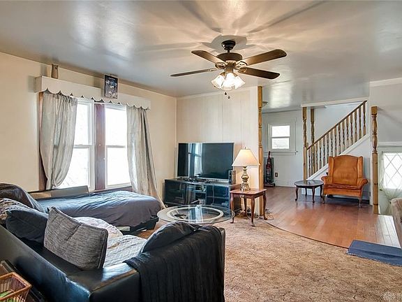 2nd image of 2305 Coronette Ave