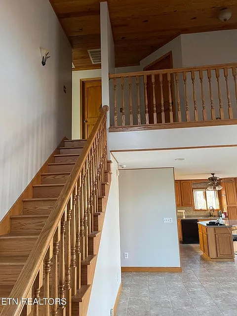 3 bed, 1487 sqft, $2,800 — Photo 3