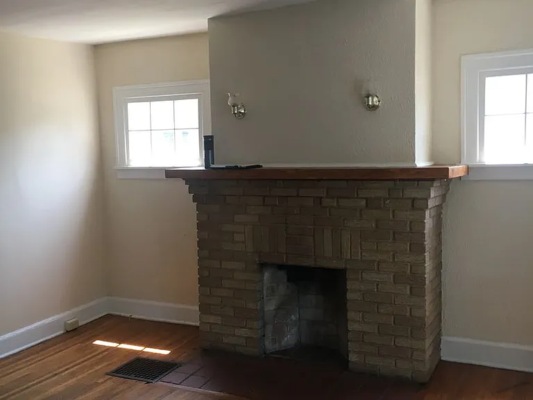 2476 Adams Ave — Photo 33