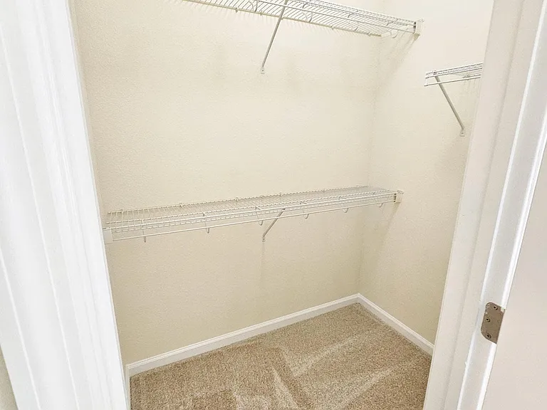 Clairmont at Hillandale — Photo 92