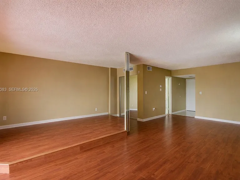 1650 NE 115th St #505 — Photo 8