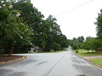 2nd image of 1730 Sundale Dr