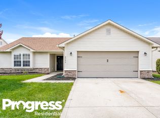 8246 Crosser Dr, Indianapolis, IN 46237