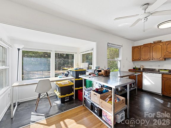 5th image of 239 Baird Cove Rd