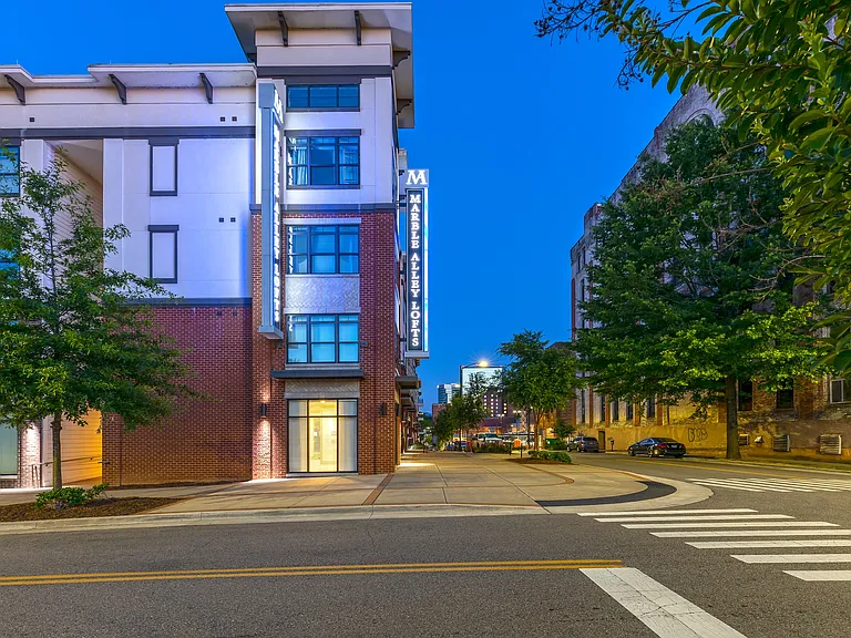 Marble Alley Lofts — Photo 26