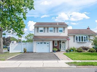 815 Mitchell Ave, Union, NJ 07083