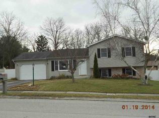 57 Lion Dr, Hanover, PA