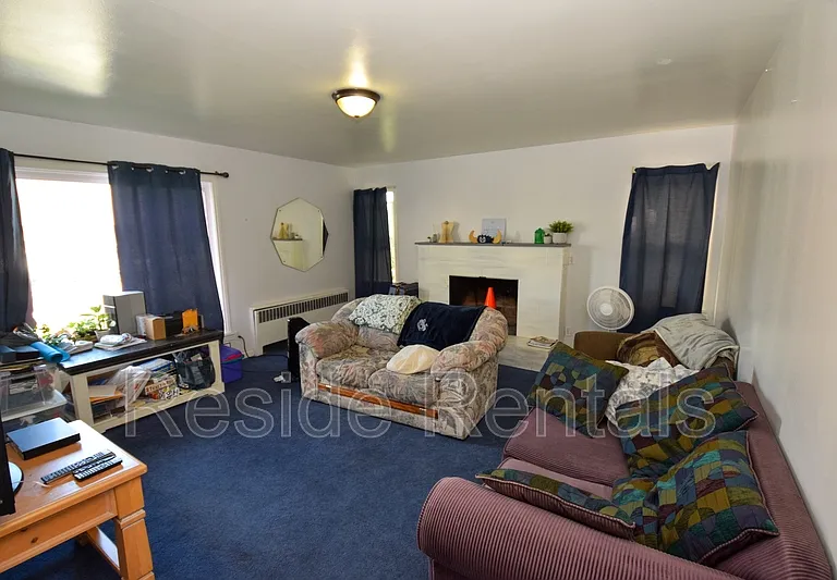 686 Darwin Ave #3 — Photo 6