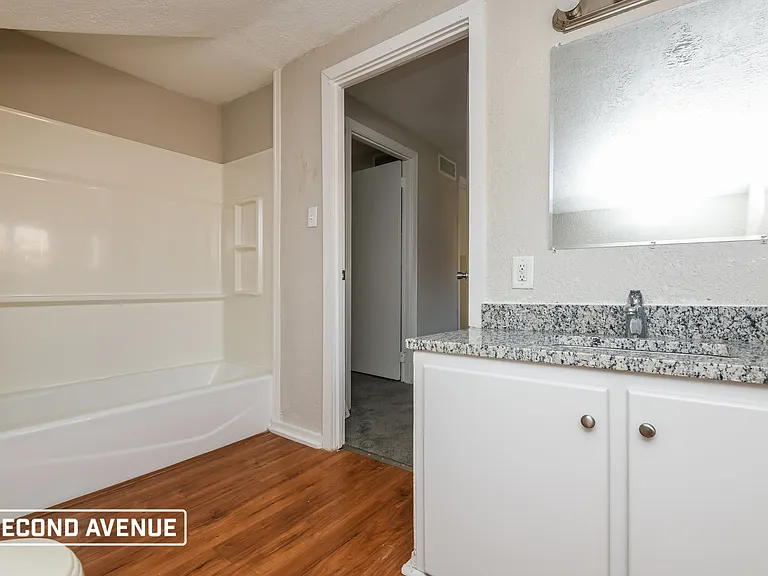 5118 Delford St — Photo 13