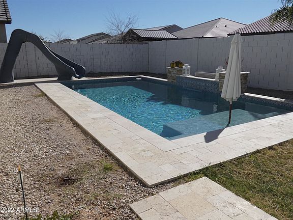 4th image of 2137 W Olivia Dr