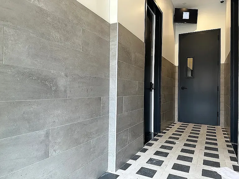 959 Metropolitan Ave #3B — Photo 29