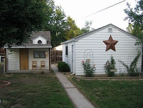 Large Backyard with Patio and Over-Sized 1 Car Garage