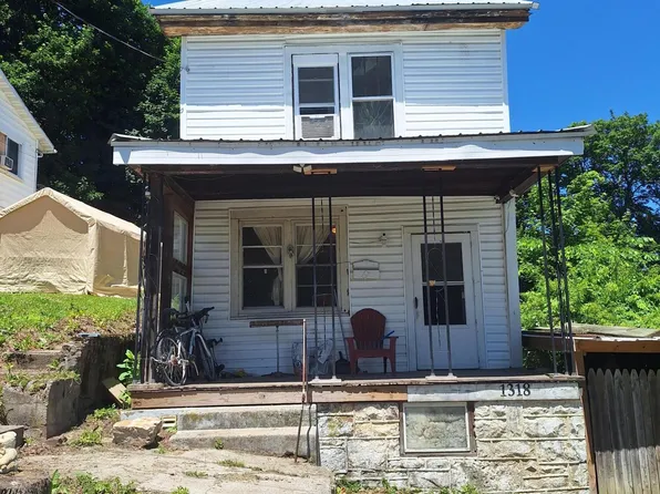 1318 14th Ave, Altoona, PA 16601