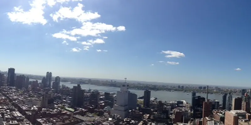 Rented by Mosh Realty | media 8