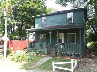 2011 Alcott Pl, Kalamazoo, MI