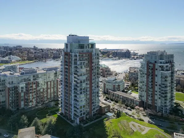 83 Saghalie Rd #1404, Victoria, BC V9A 0E7
