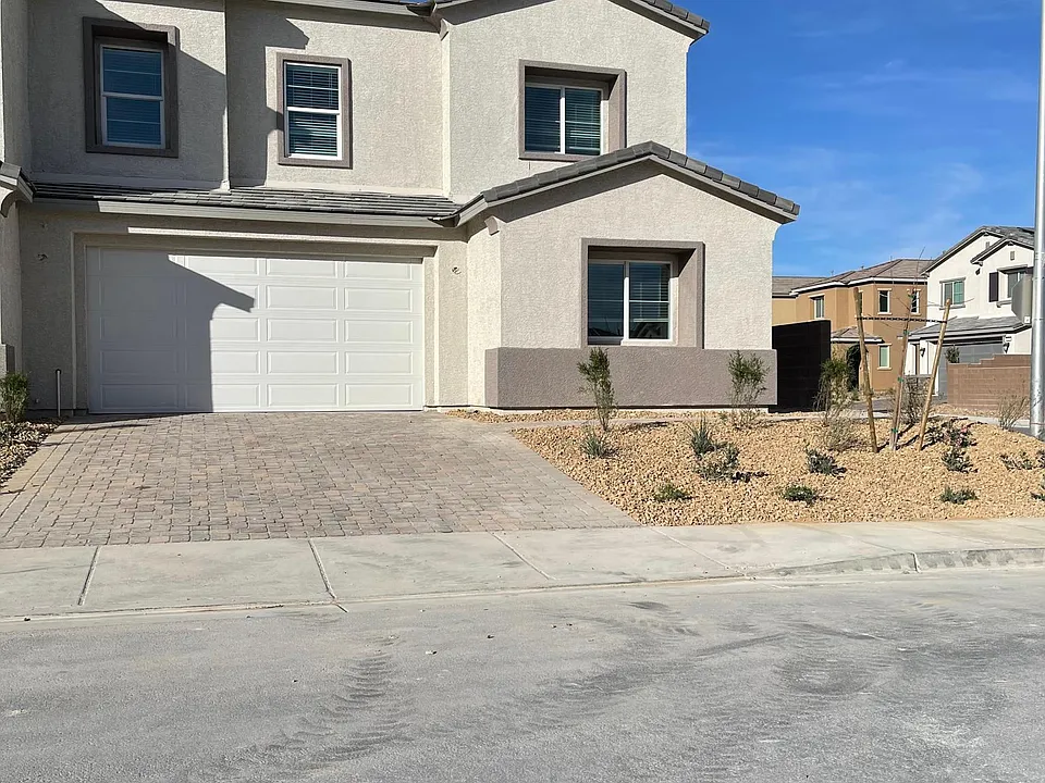 1614 Dakota Group Ave