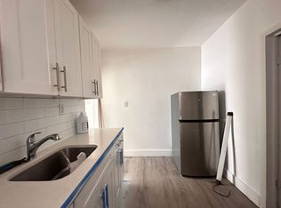 210 60th St APT 15, West New York, NJ 07093