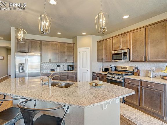 5th image of 12818 Windingwalk Dr