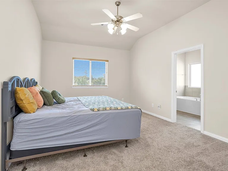 223 Shoreview Dr — Photo 26