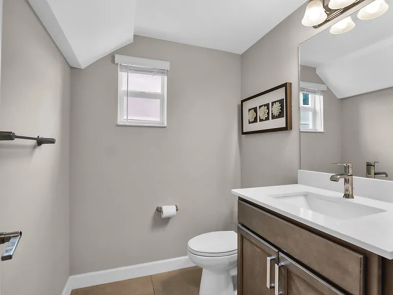 1304 Whitcombe Dr — Photo 10