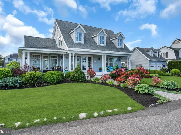 213 Magnolia Dr, Bayville, NJ 08721