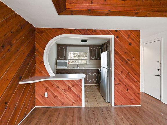 4th image of 26324 Harper Ave #16479206