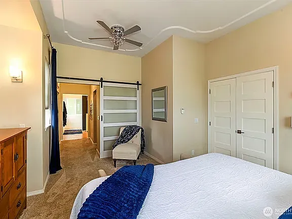 219 Tracy Ave N #202 — Photo 16