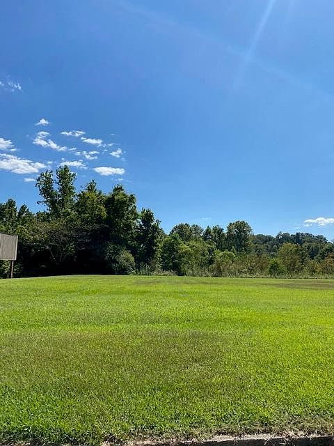 1st image of 1 Grandview Dr