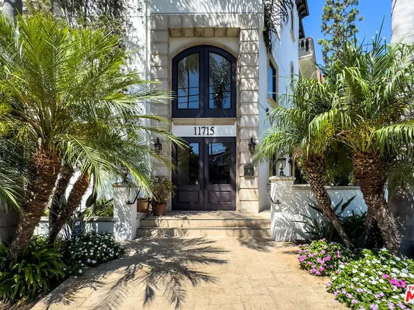 11715 Chenault St Unit 204, Los Angeles, CA 90049