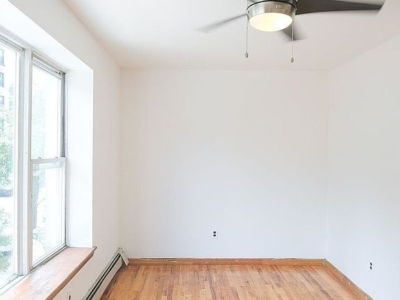 4th image of 184 Underhill Ave APT 2