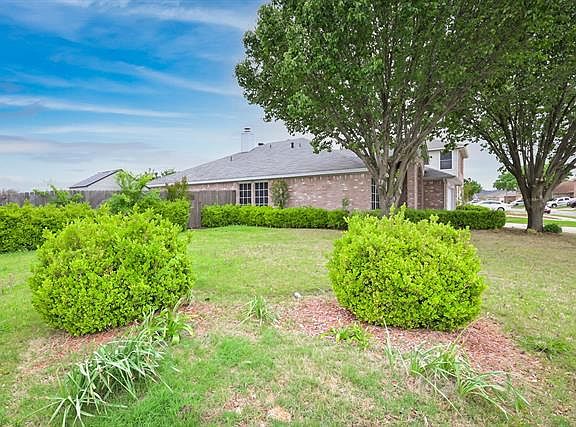 3rd image of 344 Tioga Dr