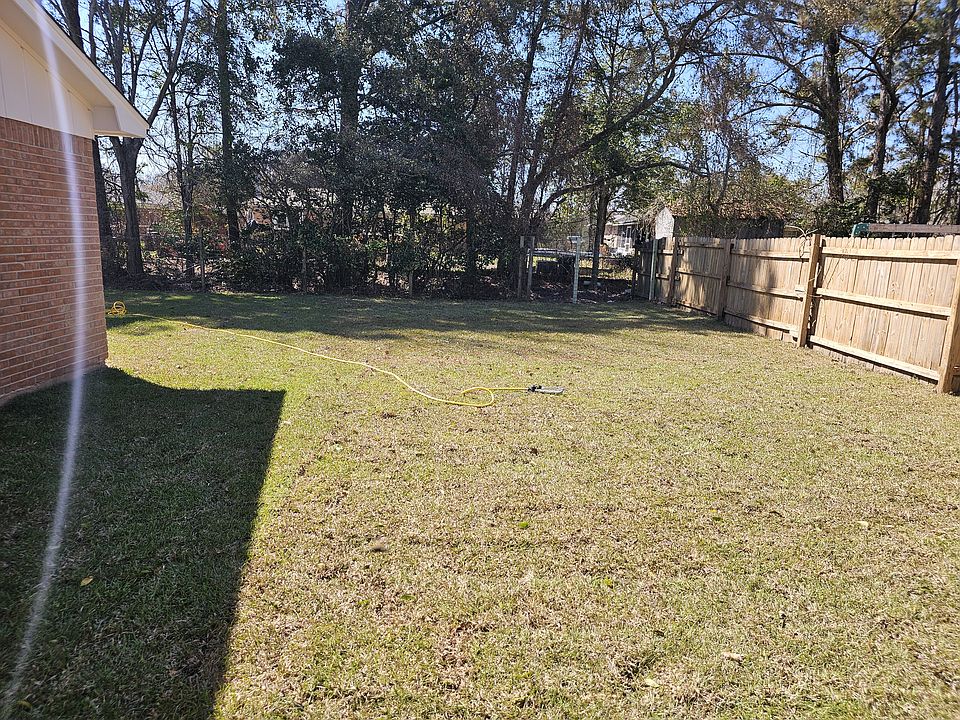 1st image of 443 Ginger Dr #1
