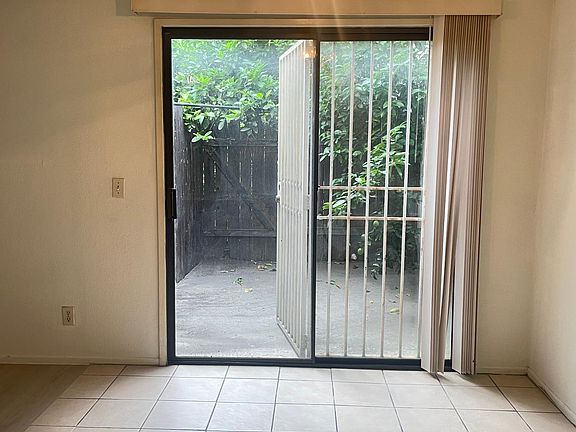 5th image of 1725 S San Gabriel Blvd APT G