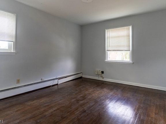 4th image of 2506 Chilton Pl