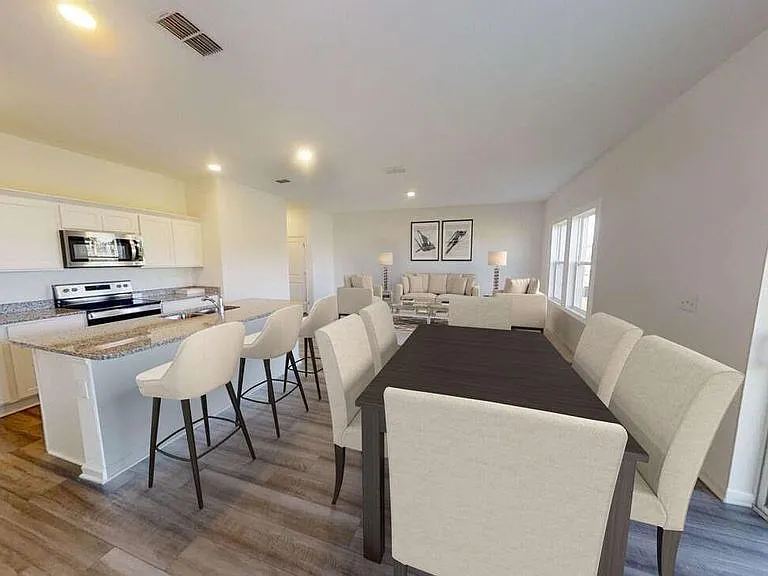 14842 Calderon Dr — Photo 2