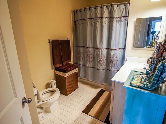 5th image of 2321 25th St S APT 313