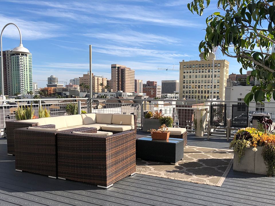 Community Rooftop Area