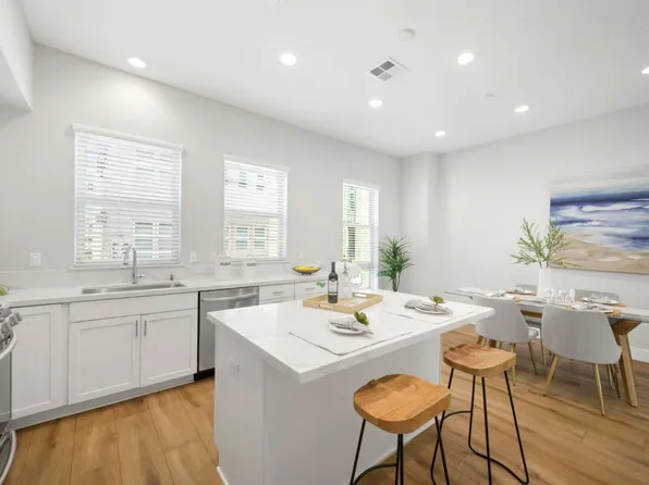 361 Montague Expy, Milpitas, CA 95035