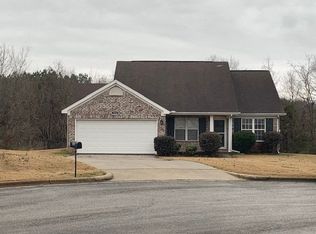 102 Buckhorn Cir, New Market, AL 35761