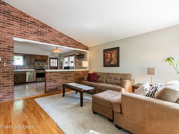 2nd image of 53 N Glenview Ave