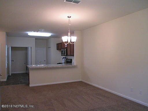 4th image of 812 Servia Dr