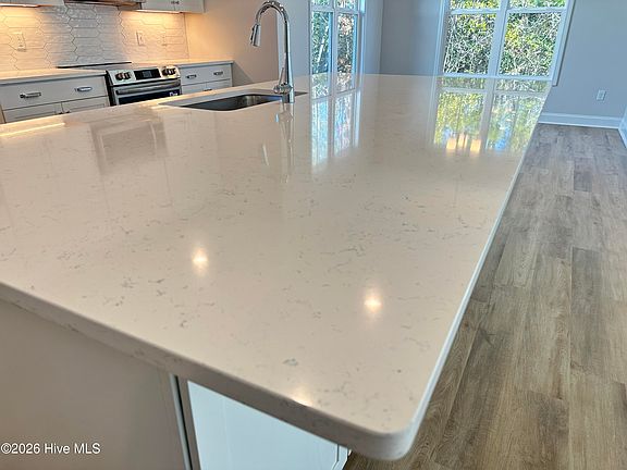 4th image of 47 N Bandwheel Way