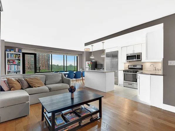 372 Central Park W APT 9K, New York, NY 10025