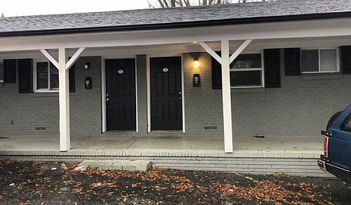 23 Alice Ave Photo 1
