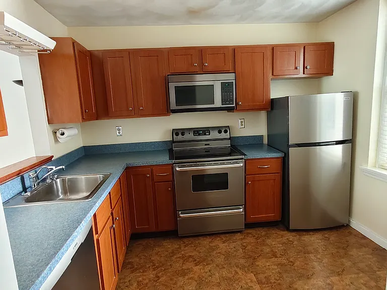 92 Gordon St #201 — Photo 1