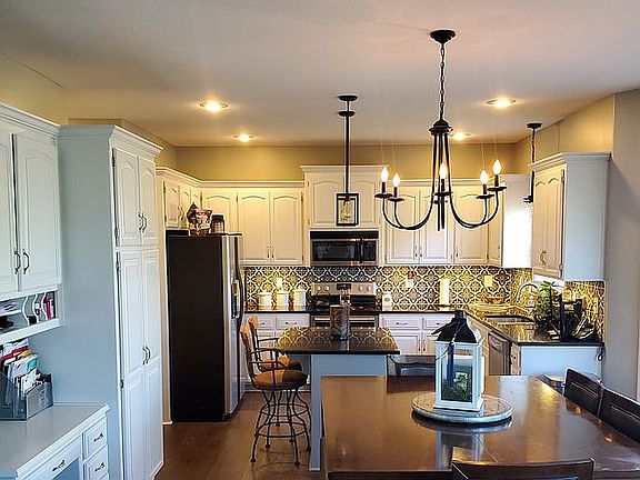 5th image of 1836 NE Park Ridge Cir